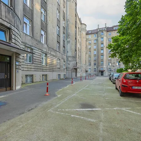 Chmielna By Solarento Apartment *