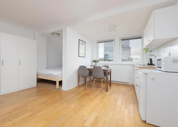 Chmielna By Solarento Apartman