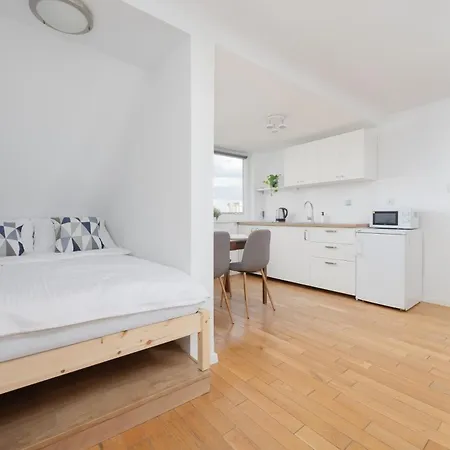 Апартаменты Chmielna By Solarento